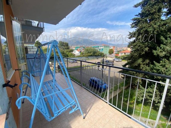 appartamento in affitto a Borghetto Santo Spirito