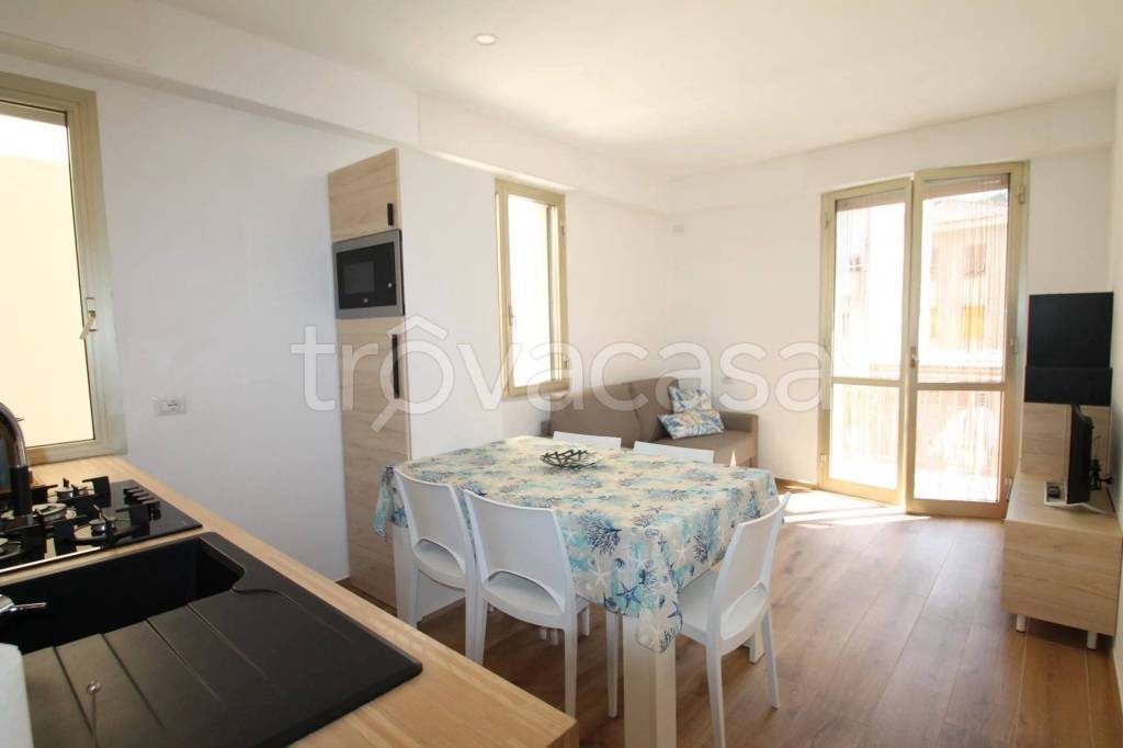 appartamento in affitto a Borghetto Santo Spirito