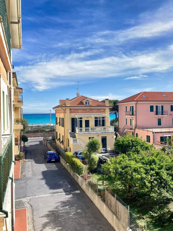 appartamento in affitto a Borgio Verezzi in zona Borgio
