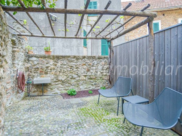 appartamento in affitto a Borgio Verezzi in zona Borgio