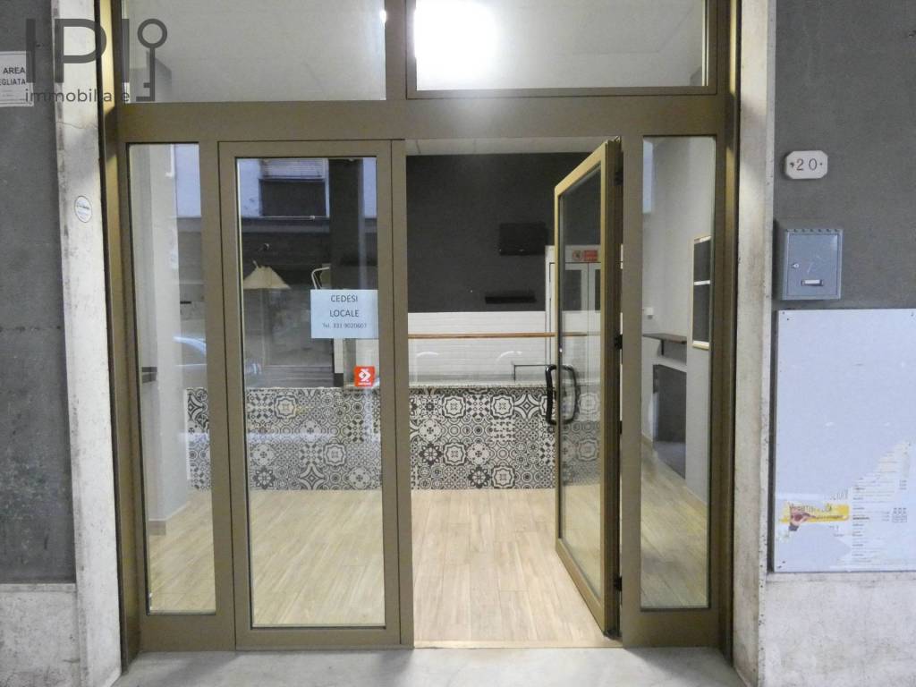 negozio in affitto a Cairo Montenotte