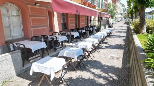 negozio in affitto a Celle Ligure