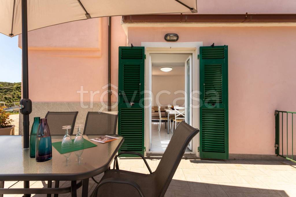 appartamento in affitto a Celle Ligure