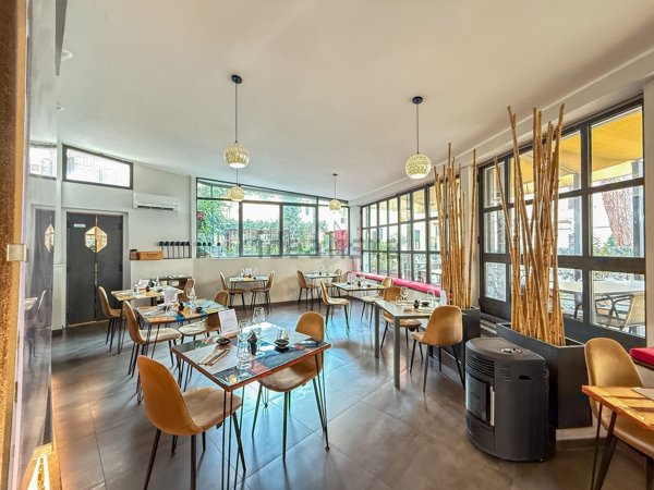 negozio in affitto a Celle Ligure