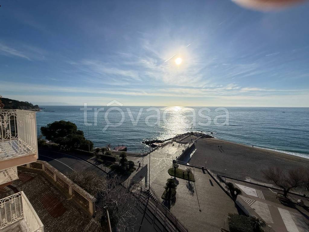 appartamento in affitto a Celle Ligure