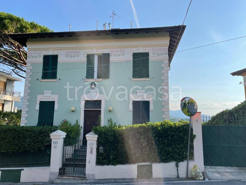 appartamento in affitto a Celle Ligure in zona Cassisi