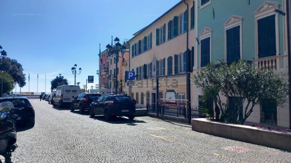 appartamento in affitto a Celle Ligure