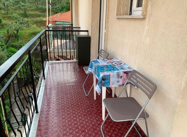 appartamento in affitto a Celle Ligure