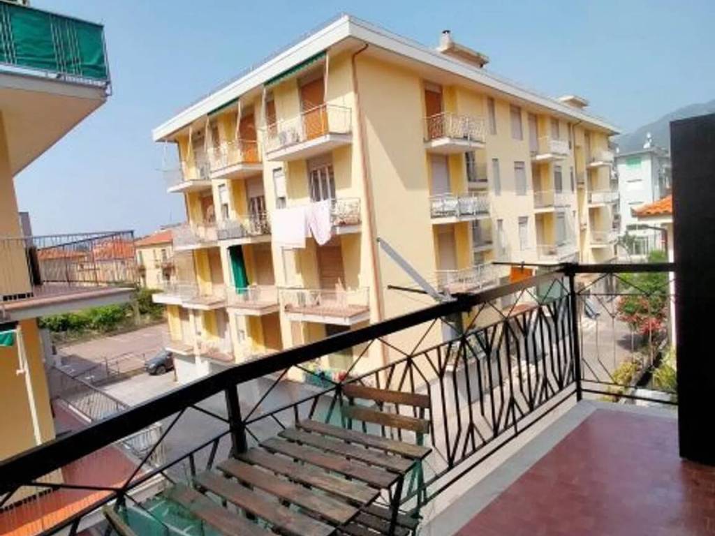 appartamento in affitto a Ceriale