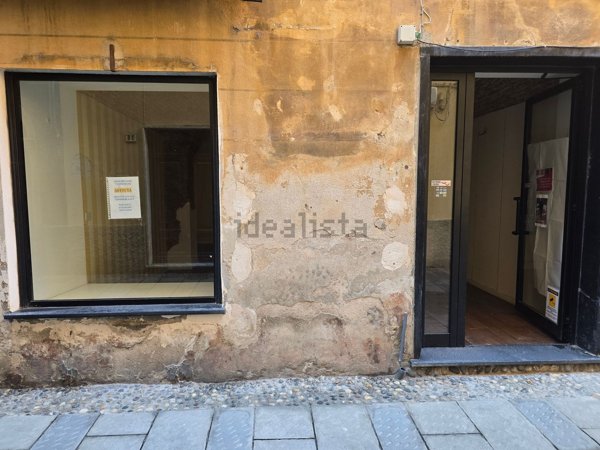 locale commerciale in affitto a Ceriale