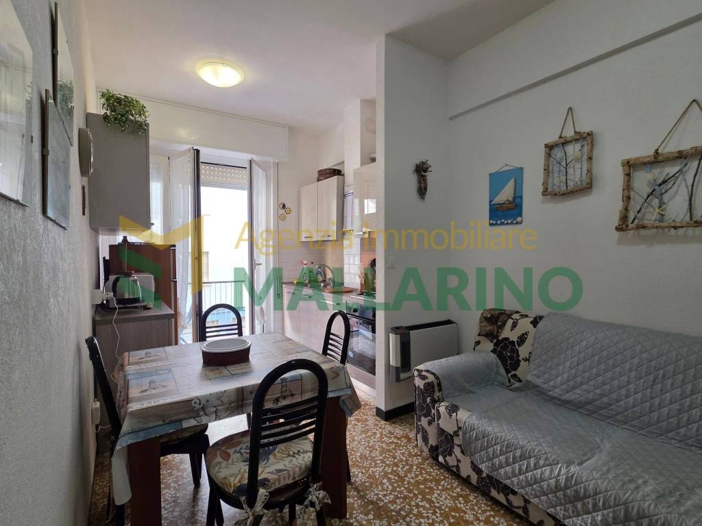 appartamento in affitto a Finale Ligure