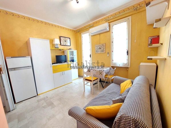 appartamento in affitto a Finale Ligure