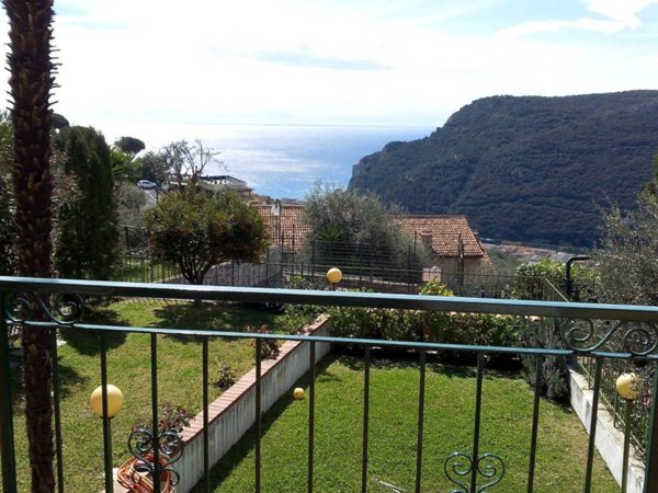 appartamento in affitto a Finale Ligure