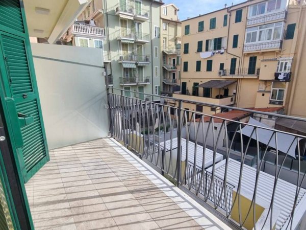 appartamento in affitto a Finale Ligure