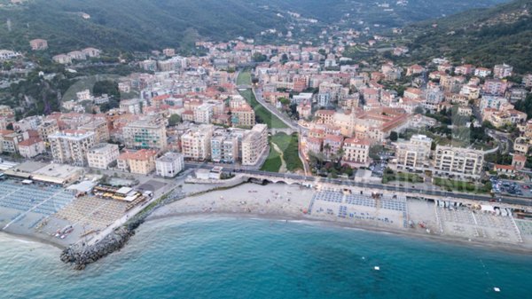 appartamento in affitto a Finale Ligure