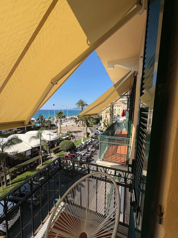 appartamento in affitto a Finale Ligure