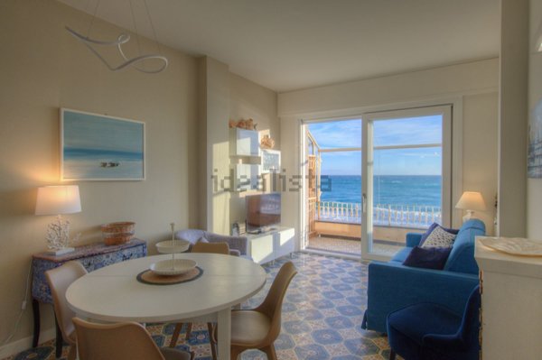 appartamento in affitto a Finale Ligure in zona Varigotti