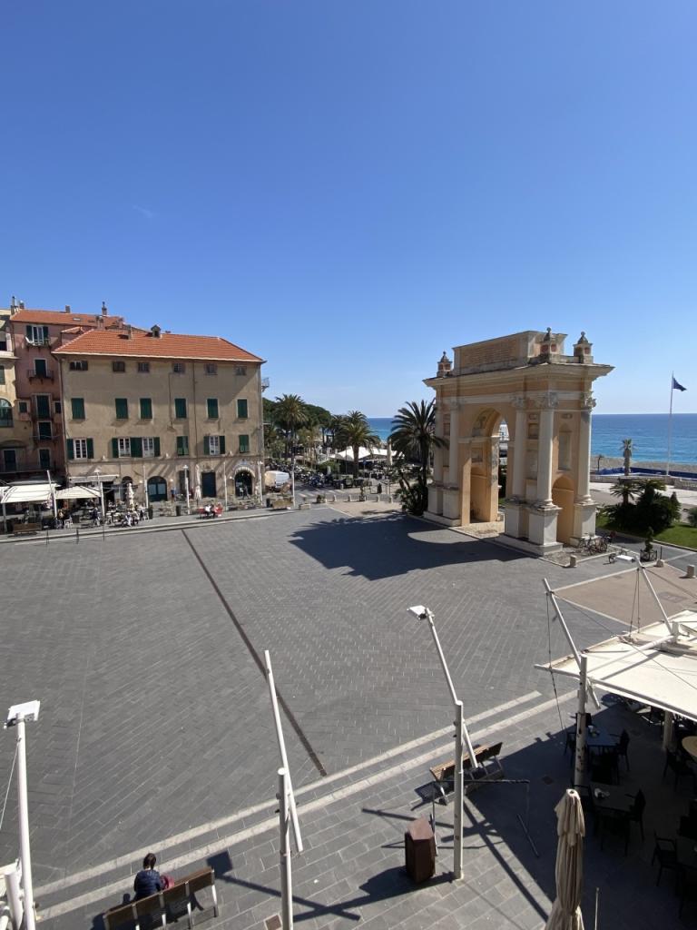 appartamento in affitto a Finale Ligure