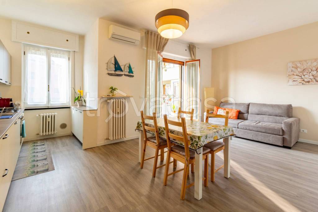 appartamento in affitto a Finale Ligure