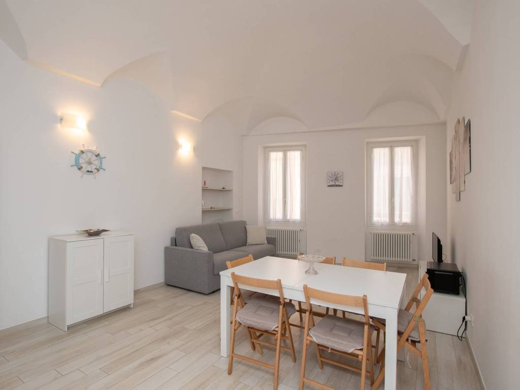 appartamento in affitto a Finale Ligure