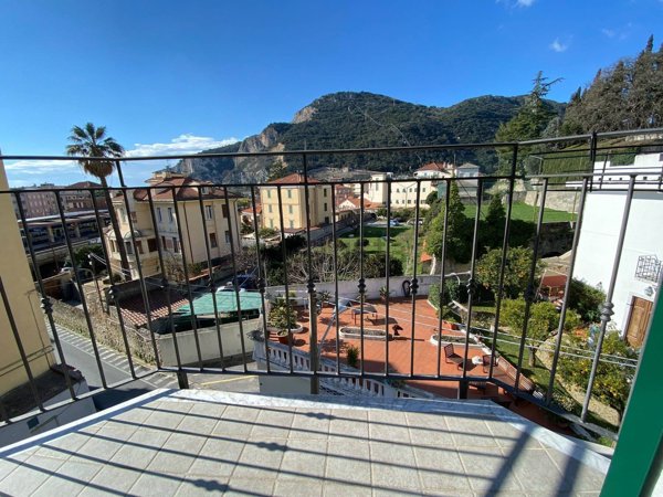 appartamento in affitto a Finale Ligure