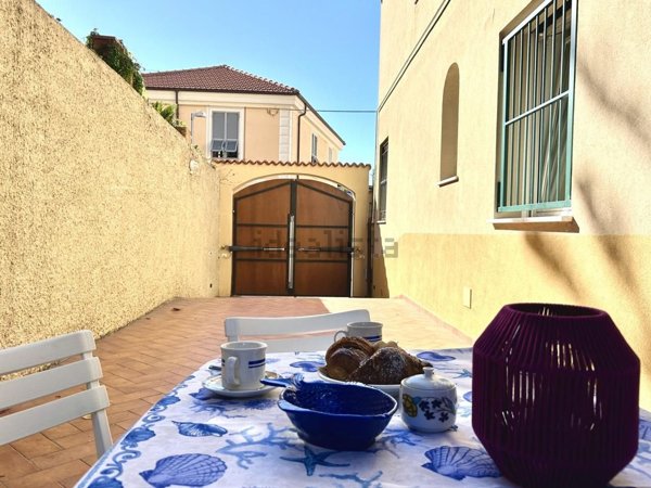 appartamento in affitto a Finale Ligure