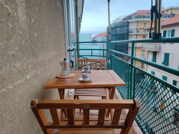 appartamento in affitto a Finale Ligure