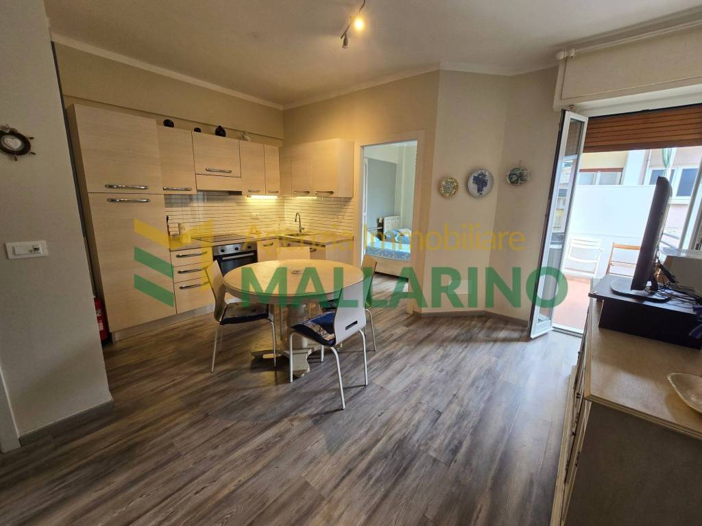 appartamento in affitto a Finale Ligure