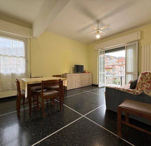 appartamento in affitto a Finale Ligure