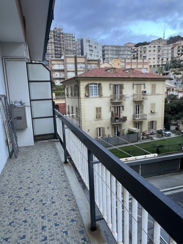 appartamento in affitto a Finale Ligure