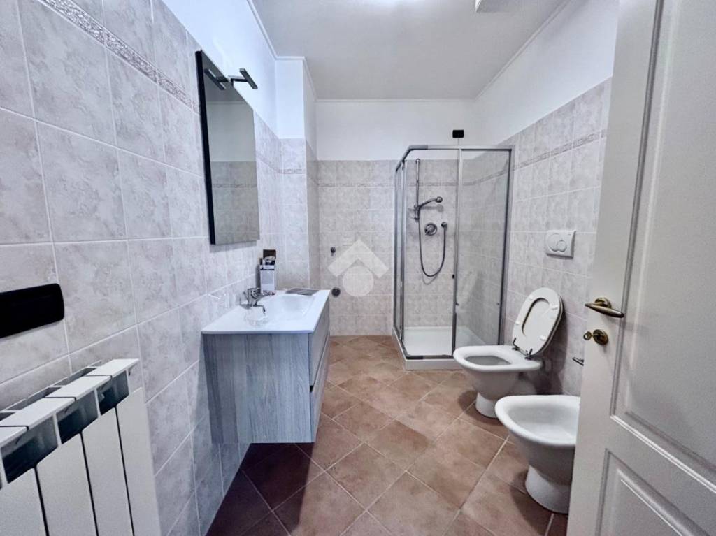 appartamento in affitto a Finale Ligure in zona Perti