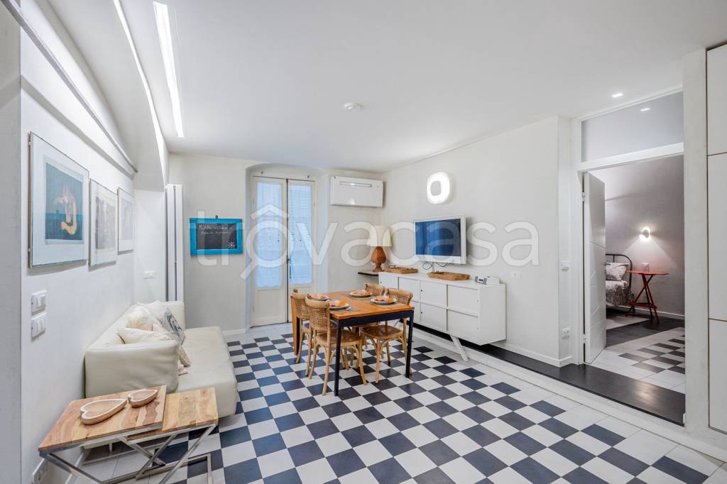 appartamento in affitto a Finale Ligure