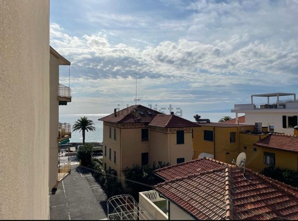 appartamento in affitto a Finale Ligure