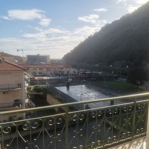 appartamento in affitto a Finale Ligure