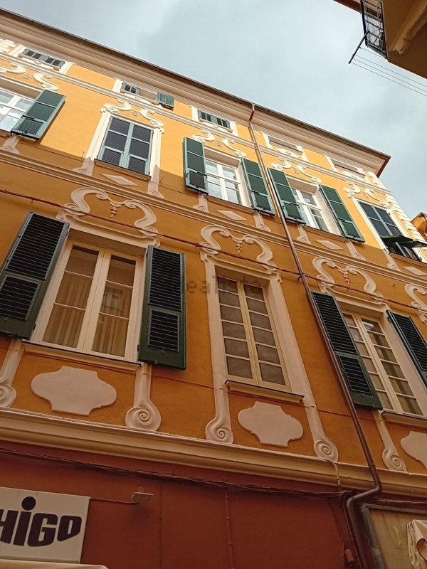appartamento in affitto a Finale Ligure