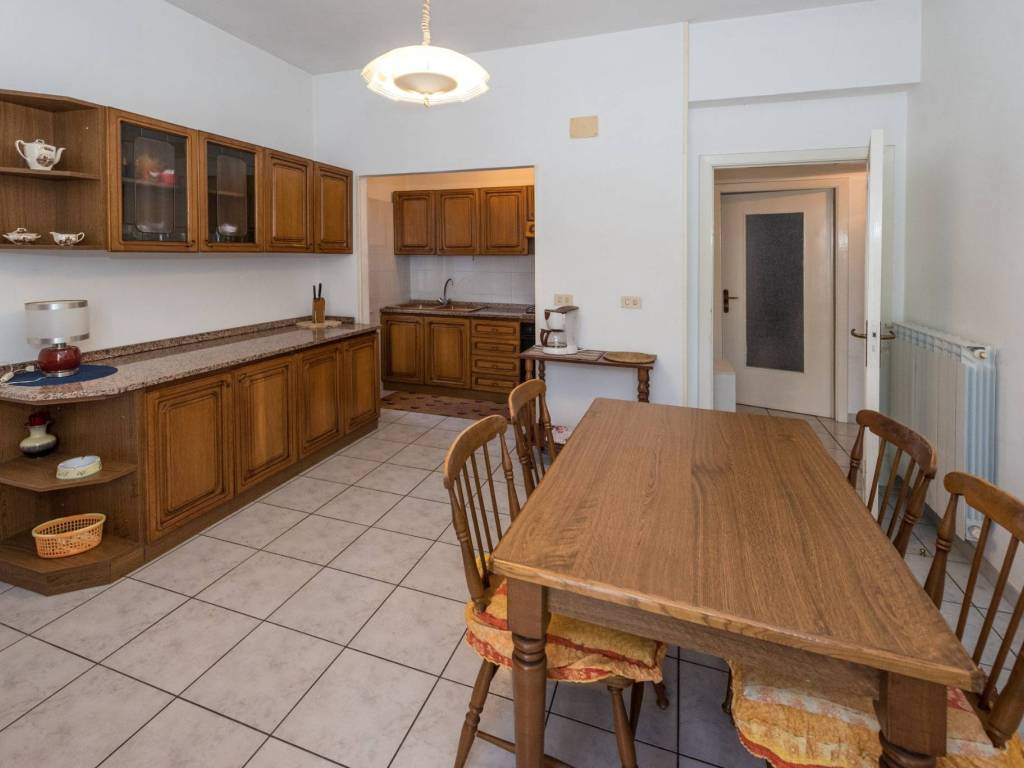 appartamento in affitto a Finale Ligure