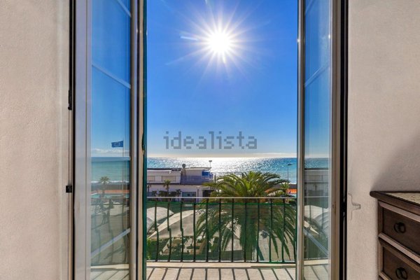 appartamento in affitto a Finale Ligure