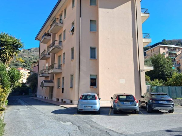 appartamento in affitto a Finale Ligure