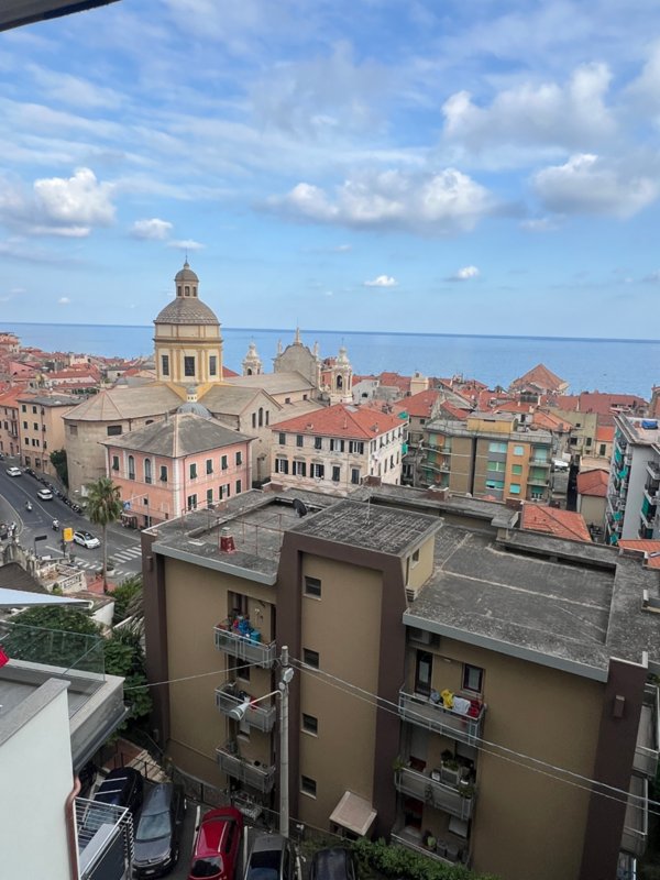 appartamento in affitto a Finale Ligure