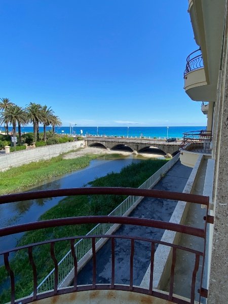 appartamento in affitto a Finale Ligure