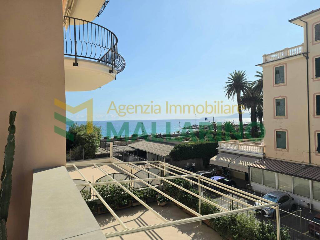 appartamento in affitto a Finale Ligure
