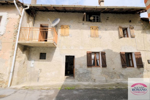 casa indipendente in affitto a Giusvalla