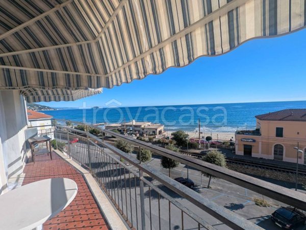 appartamento in affitto a Laigueglia