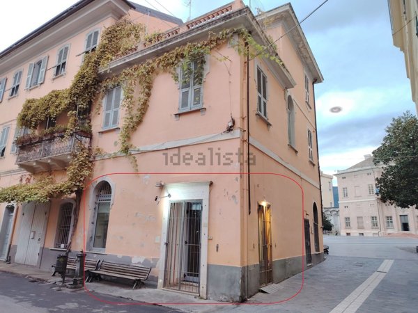 ufficio in affitto a Loano