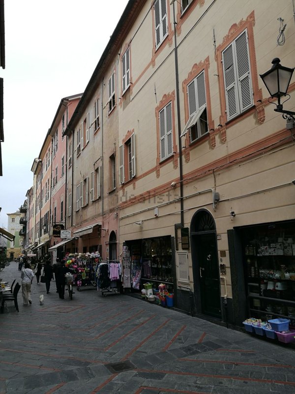 ufficio in affitto a Loano