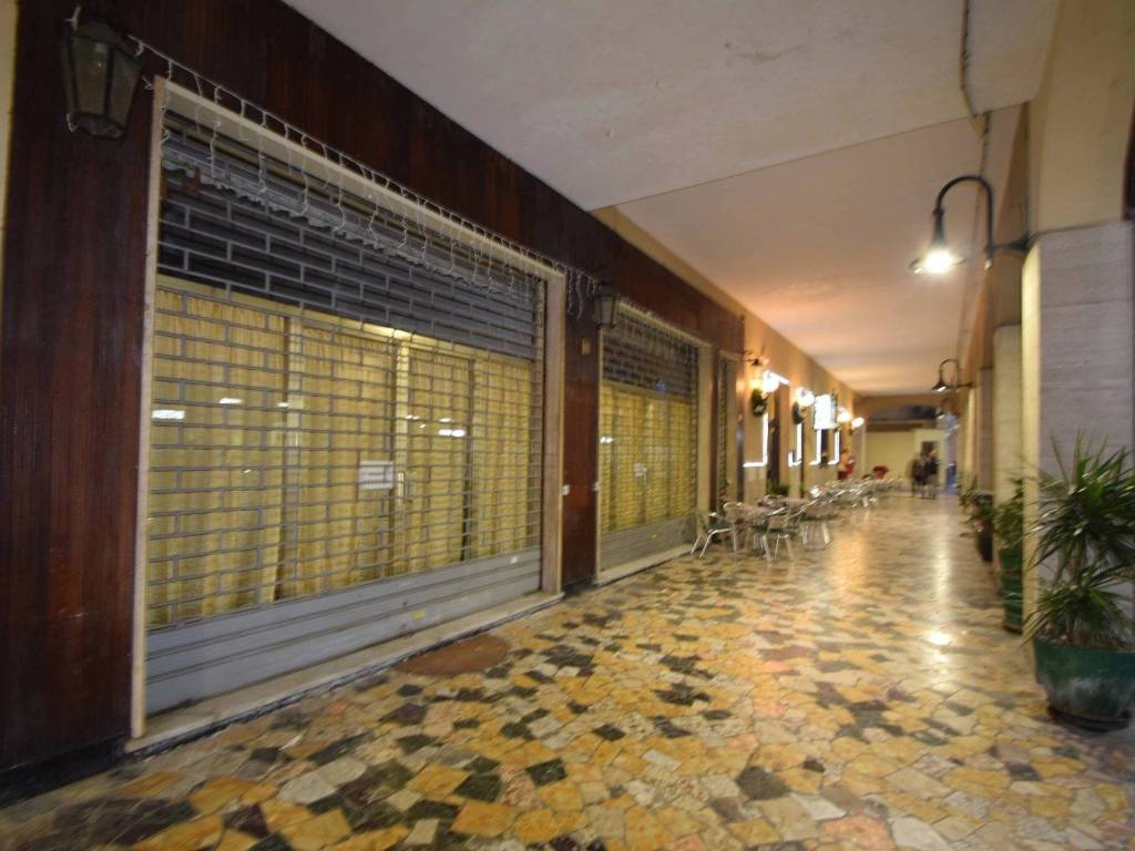 ufficio in affitto a Loano