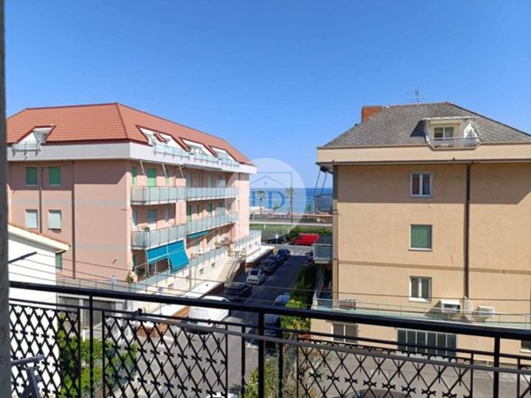 appartamento in affitto a Loano