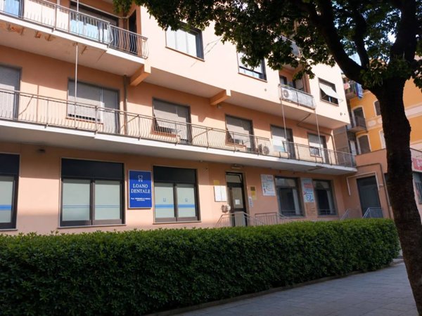 ufficio in affitto a Loano