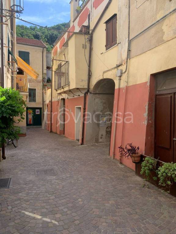 appartamento in affitto a Noli