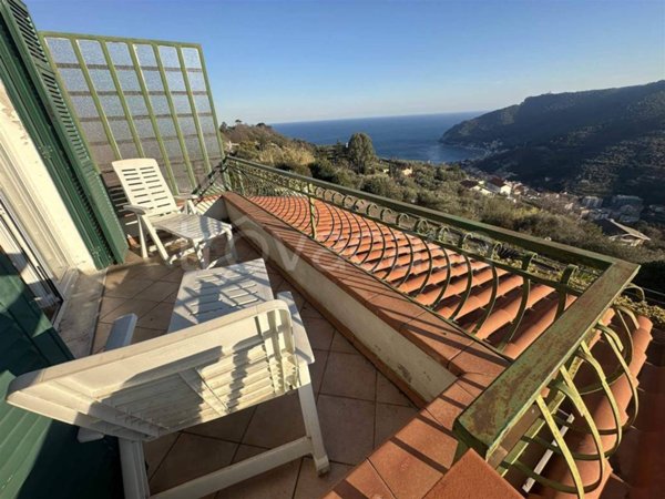 appartamento in affitto a Noli in zona Voze